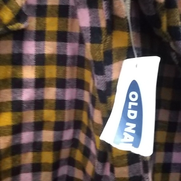 FINAL MARKDOWN Ladies' NWT Old Navy Flannel Top (L) - Picture 4 of 10